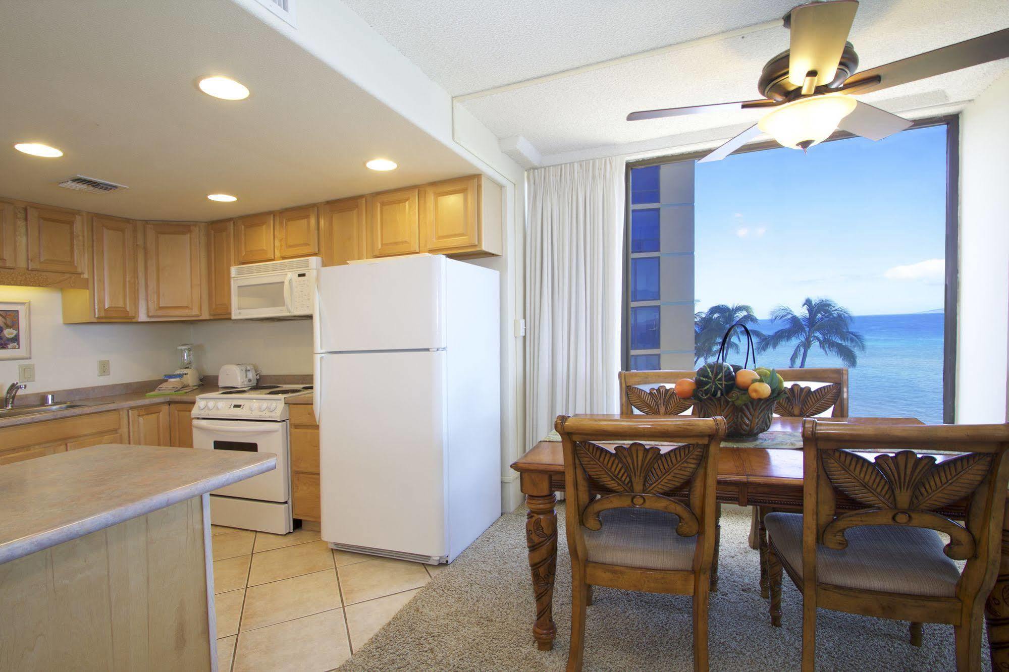 Maui Kai Condos Lahaina Esterno foto